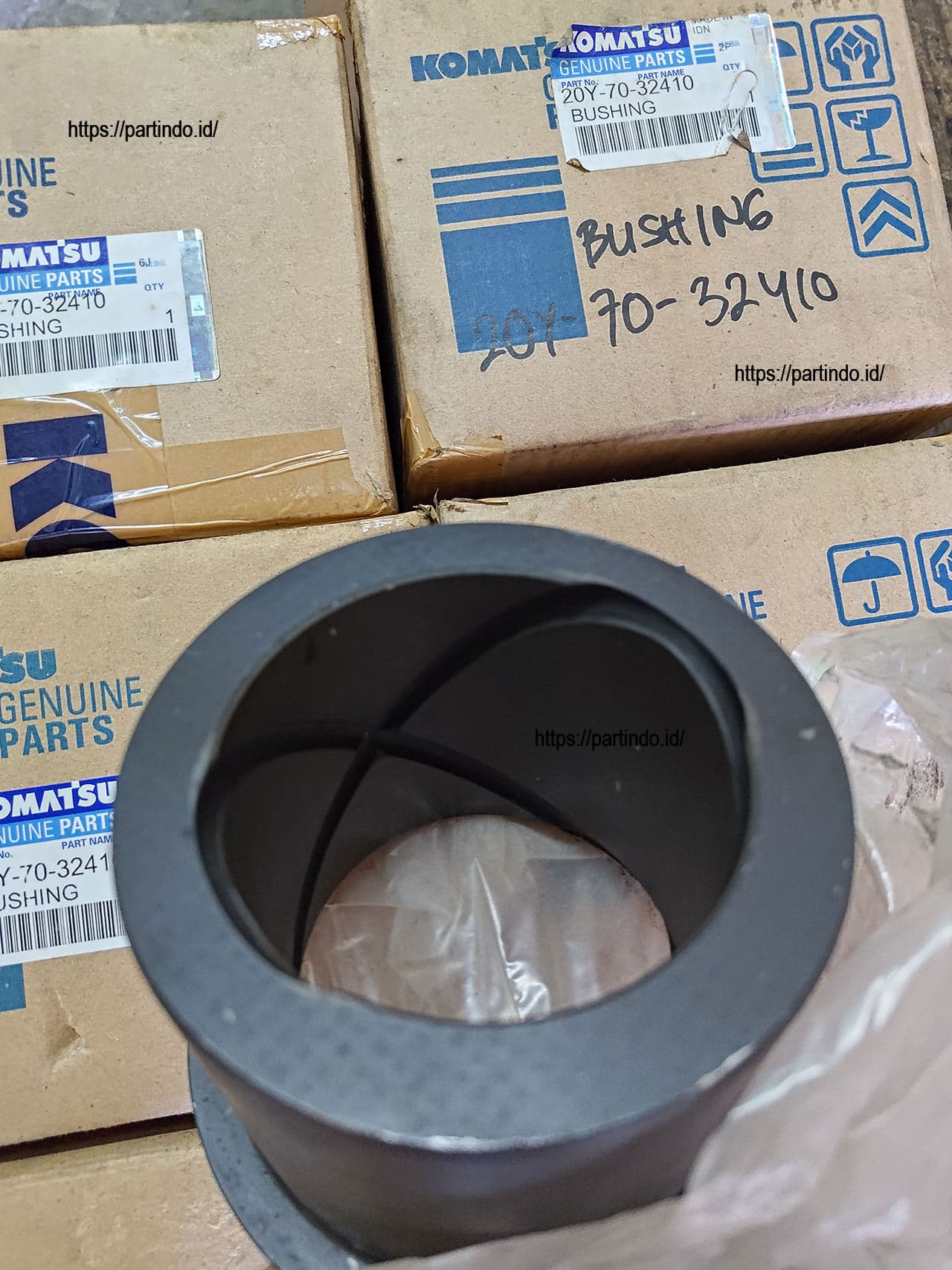 20Y-70-32410 20Y-70-32331 20Y-70-32321